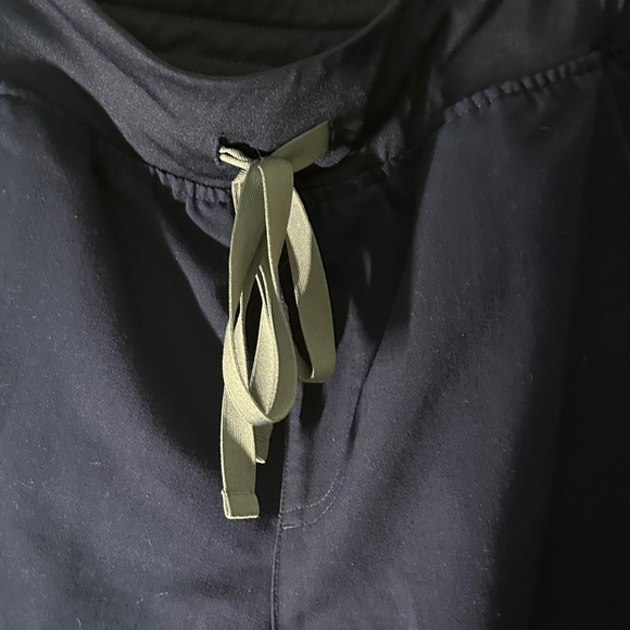 Figs Women's Dark Blue Jogger Pants - Picture 4 of 9